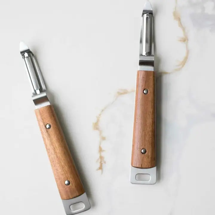 Heirloom Wood Handle Straight Vegetable Peeler