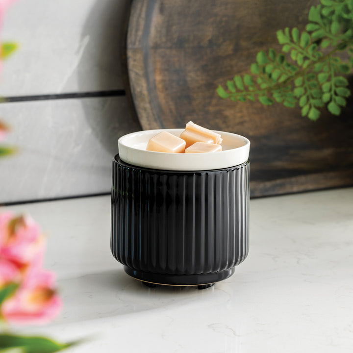 Noir Black Ribbed Ceramic Wax Melt Warmer