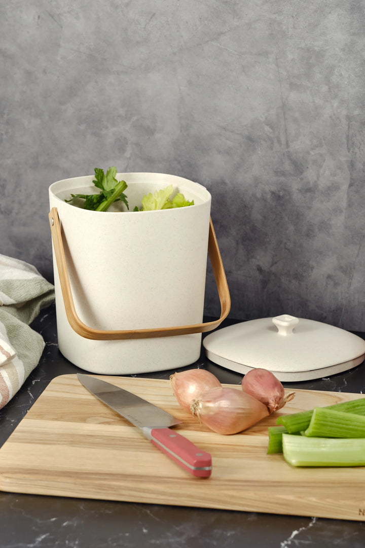 Astrik Kitchen Compost Bin, 7" x 8.75"