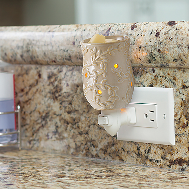 Vine Pluggable Fragrance Warmer, Ivory Reactive Glaze