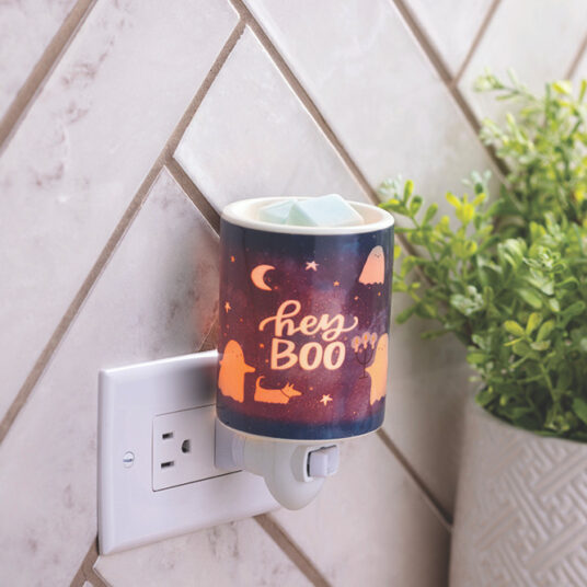 Hey Boo Pluggable Fragrance Warmer