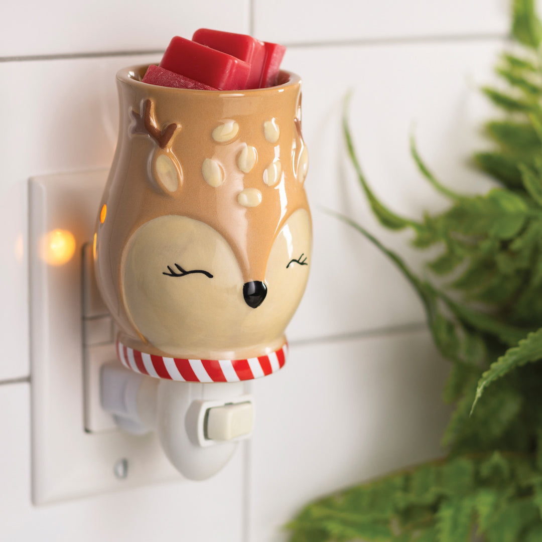 Reindeer Plug-In Wax Melt Warmer – Christmas Fragrance Warmer
