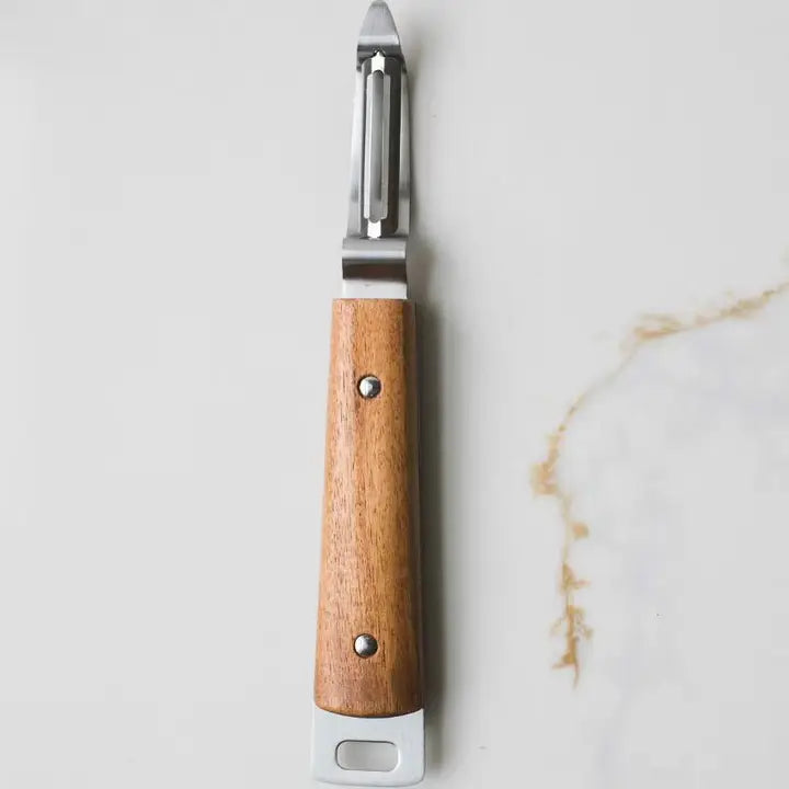 Heirloom Wood Handle Straight Vegetable Peeler