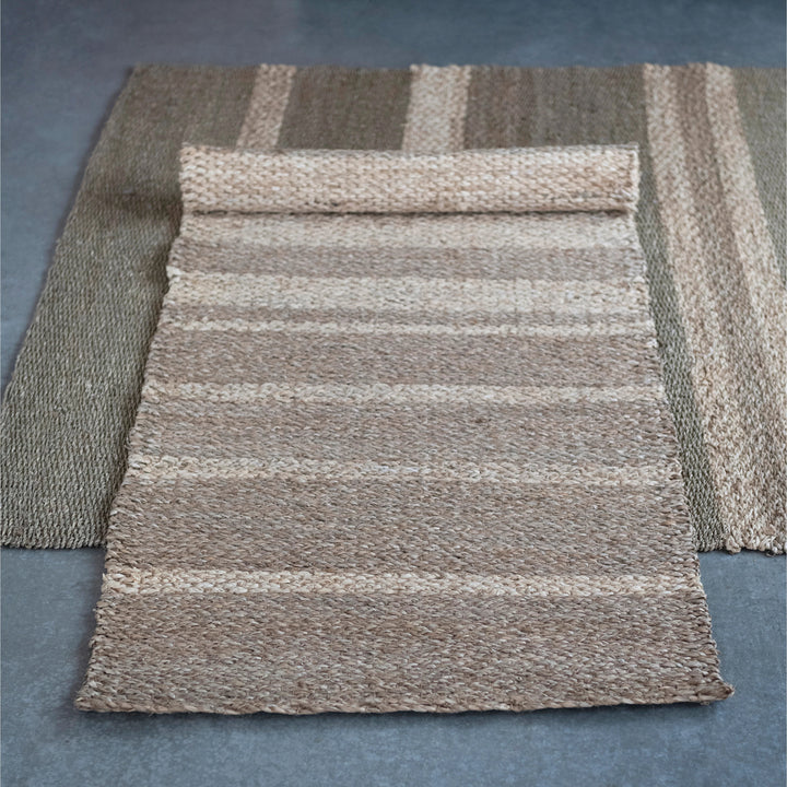 5' x 6-1/2' Hand-Woven Seagrass and Corn Husk Rug
