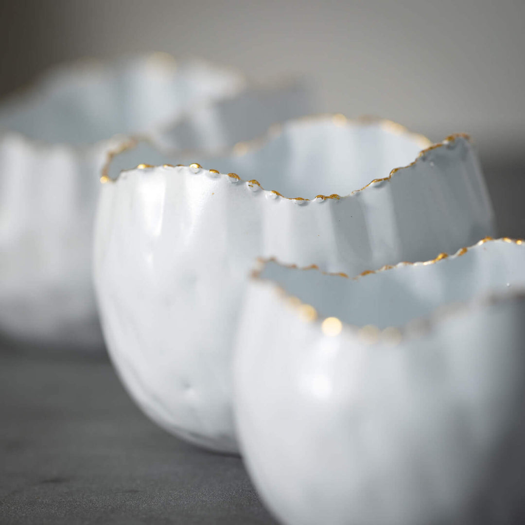 Scalloped Organic Edge White Bowls with Golden Edge