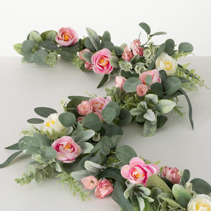 5' Ranunculus Mini Blossom Garland